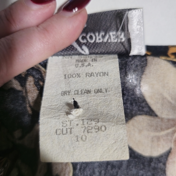 Vintage Fluttersleeved Windsor Spring Yellow Orange Ruffled Tiered Maxi Dress - Picture 4 of 7